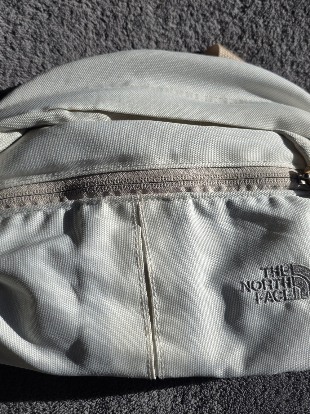 The North Face Cream/Tan Fanny Pack / Crossbody Bag